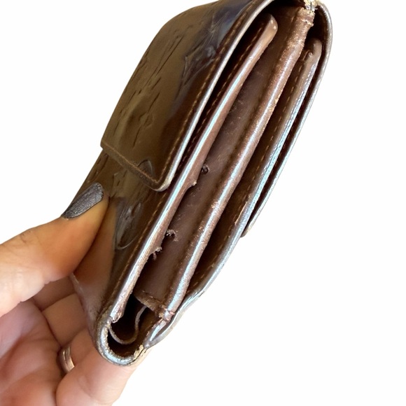 LV Vernis Porte in bronze - Picture 5 of 9